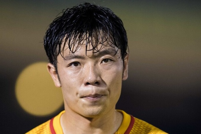 莱万多夫斯基在切尔西比赛中刷新纪录，反败为胜引发热议！引发球迷热议的简单介绍