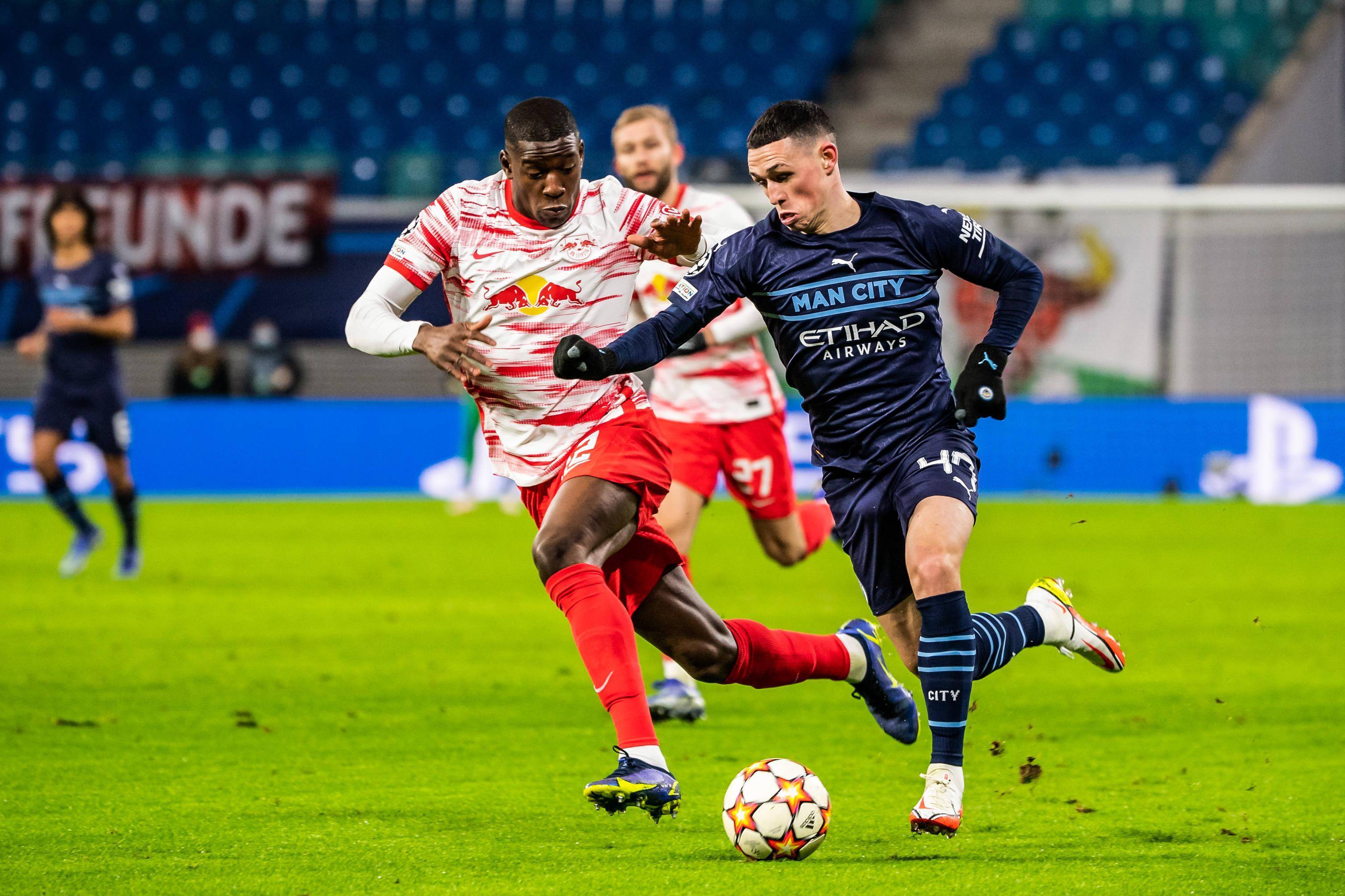 今夜莱比锡调整名单以备欧冠；迎来里程碑环节打磨；质疑声仍在；赛季目标并未改变(国米10莱比锡赛后最新消息)